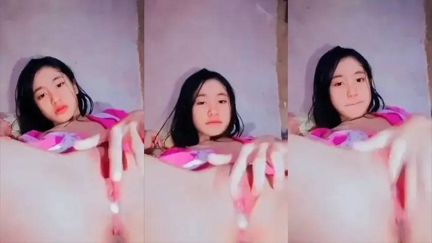Bokep Indo Bocil Cantik Colok Memek